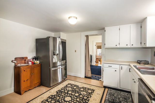 15 Chaplin Avenue, Rutland City, VT 05701