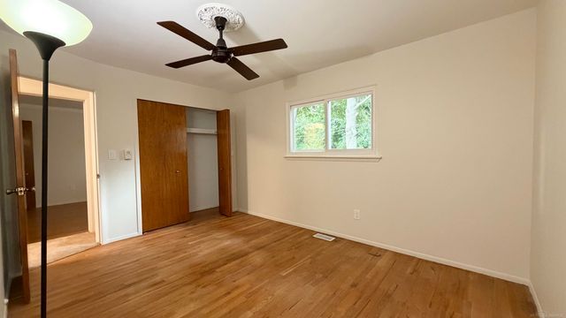 11971 Fairview Drive, Sterling Heights, MI 48312