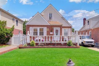 20 Law Street, North Valley Stream, NY 11580