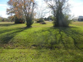 513 Begonia Lane, Prairie View, TX 77446