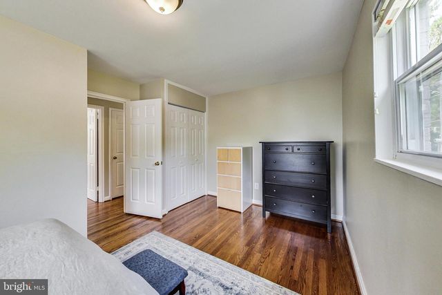 4715 OXBOW RD, Rockville, MD 20852