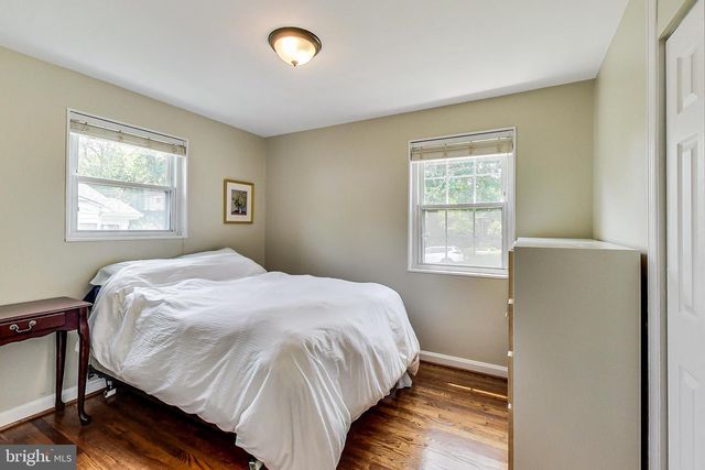 4715 OXBOW RD, Rockville, MD 20852