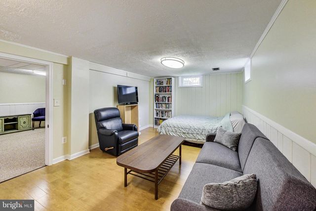 4715 OXBOW RD, Rockville, MD 20852