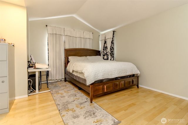 9307 S 237th Place, Kent, WA 98031