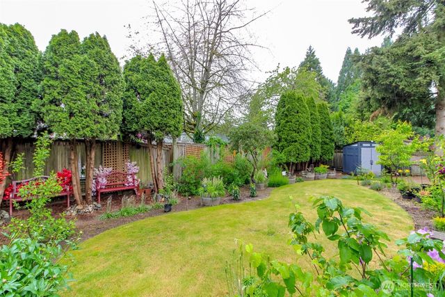 9307 S 237th Place, Kent, WA 98031
