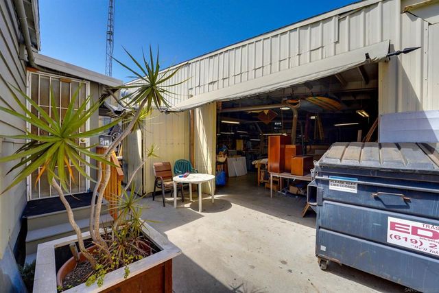 3946 La Salle St, San Diego, CA 92110