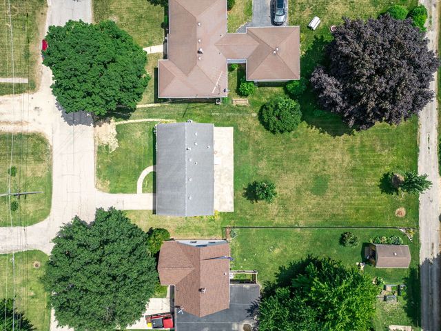 1021 North Avenue, Belvidere, IL 61008