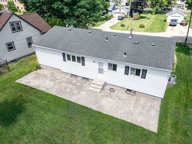 1021 North Avenue, Belvidere, IL 61008