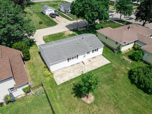 1021 North Avenue, Belvidere, IL 61008