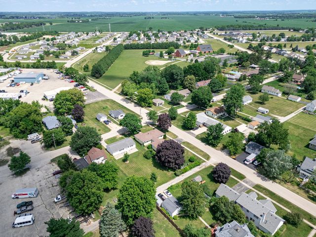 1021 North Avenue, Belvidere, IL 61008