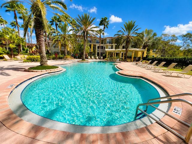 4763 TRAVINI CIRCLE 3-202, Sarasota, FL 34235
