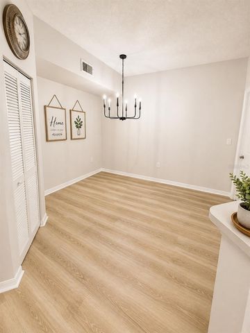 4763 TRAVINI CIRCLE 3-202, Sarasota, FL 34235