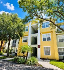 4763 TRAVINI CIRCLE 3-202, Sarasota, FL 34235