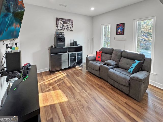 240 Northcrest Drive, Newnan, GA 30265