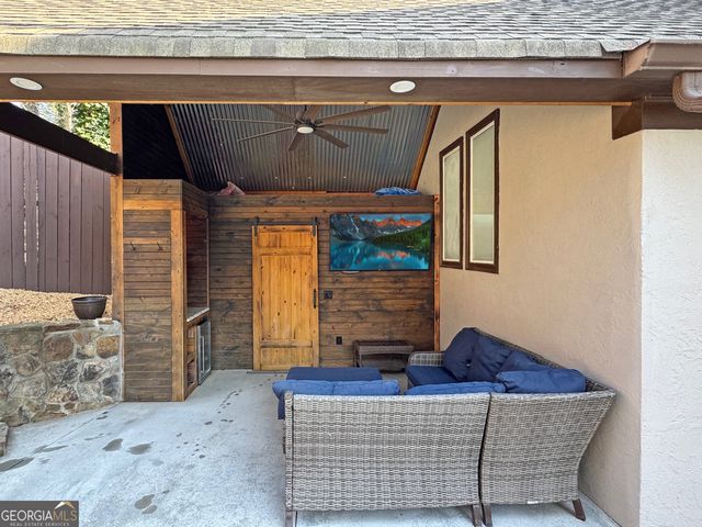 240 Northcrest Drive, Newnan, GA 30265