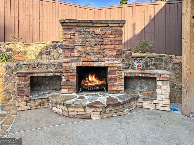 240 Northcrest Drive, Newnan, GA 30265