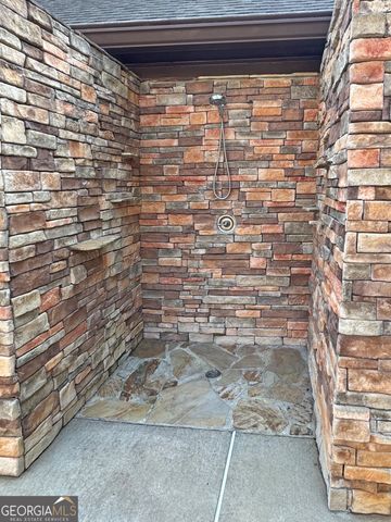 240 Northcrest Drive, Newnan, GA 30265