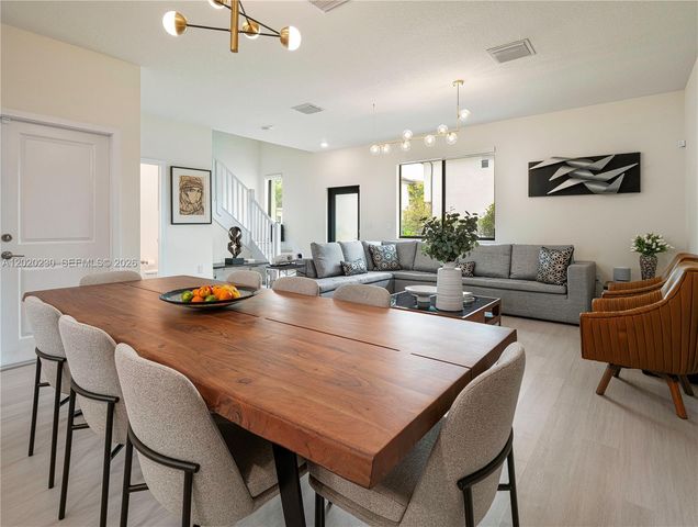 4534 NW 83rd Ave 4534, Doral, FL 33166