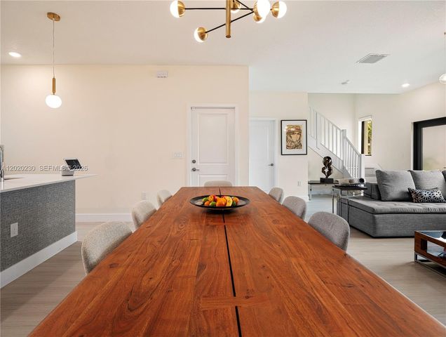 4534 NW 83rd Ave 4534, Doral, FL 33166
