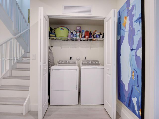 4534 NW 83rd Ave 4534, Doral, FL 33166