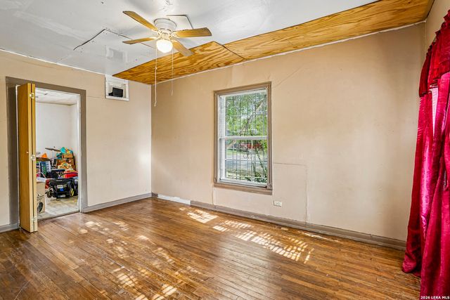 1402 Hermine, San Antonio, TX 78201