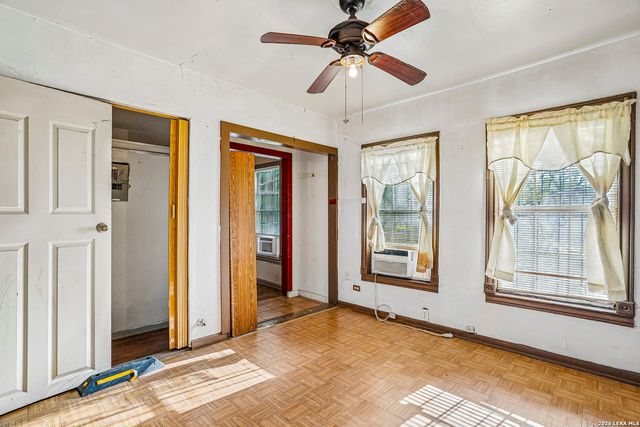 1402 Hermine, San Antonio, TX 78201