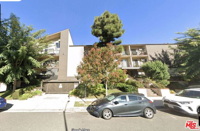 365 Burchett Street 118, Glendale, CA 91203