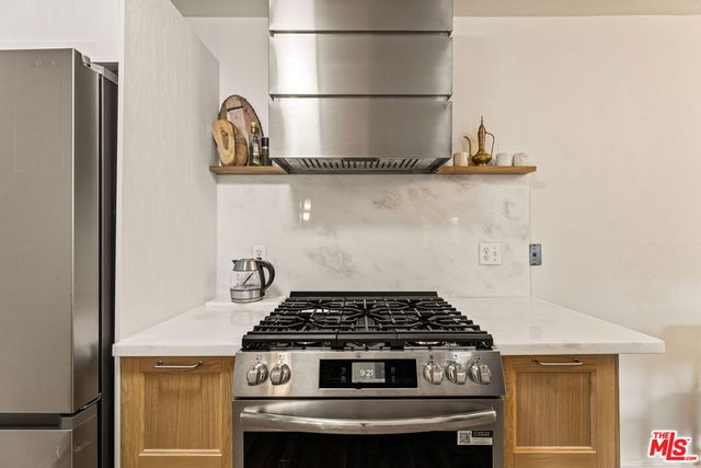 365 Burchett Street 118, Glendale, CA 91203