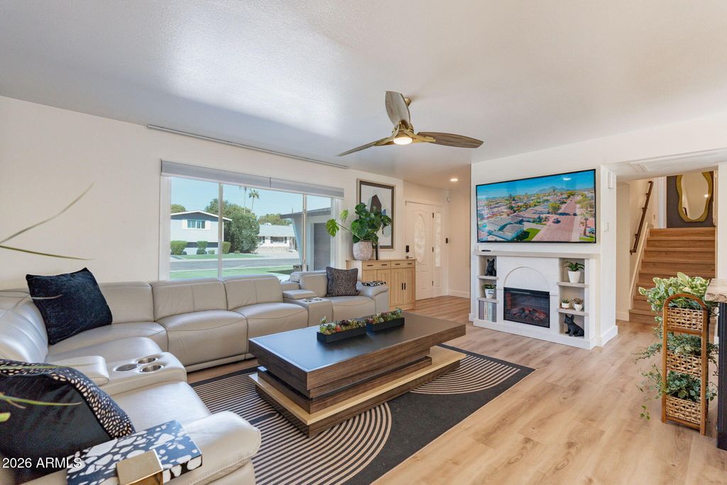 8437 E KEIM Drive, Scottsdale, AZ 85250 — photo 4