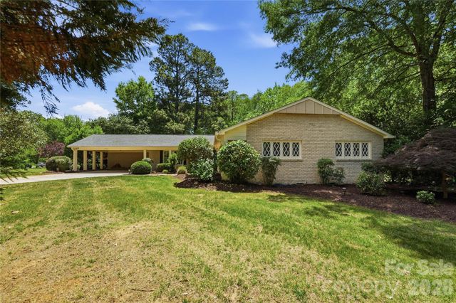 6014 Glenridge Road, Charlotte, NC 28211