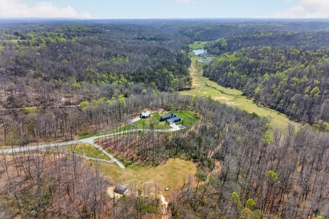 1499 Doe and Fawn Ln, Crawford, TN 38554