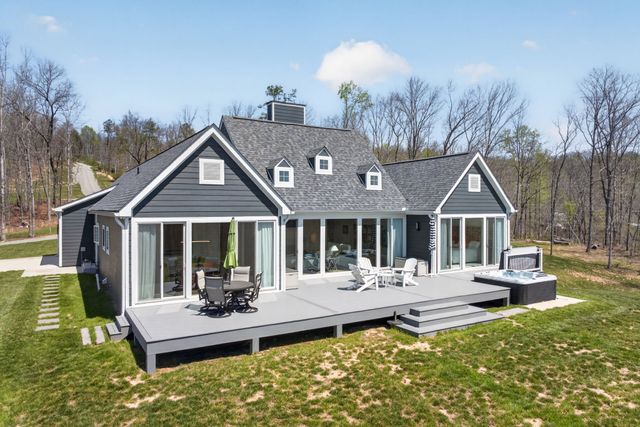 1499 Doe and Fawn Ln, Crawford, TN 38554