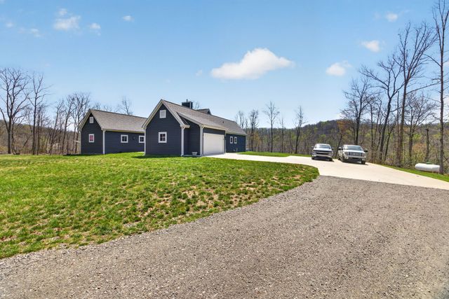 1499 Doe and Fawn Ln, Crawford, TN 38554