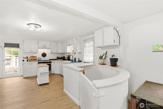 1401 Sidney Avenue, Port Orchard, WA 98366