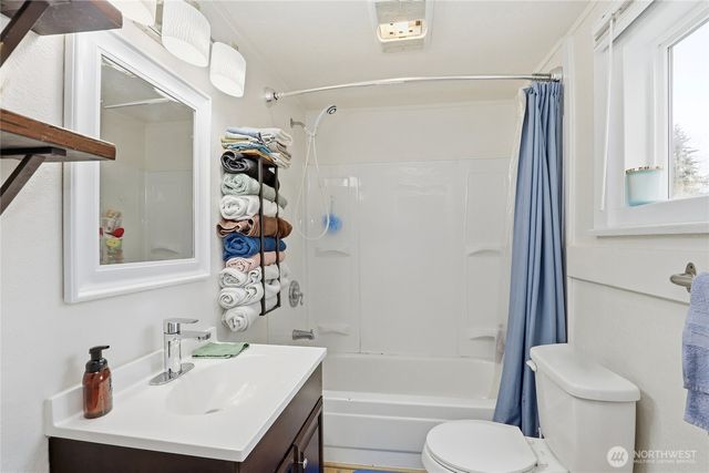 1401 Sidney Avenue, Port Orchard, WA 98366