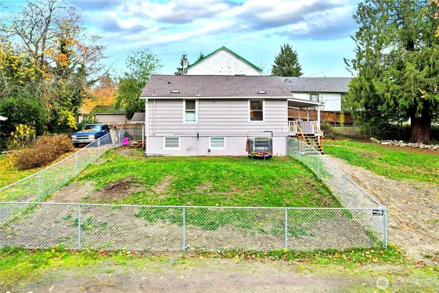 1401 Sidney Avenue, Port Orchard, WA 98366