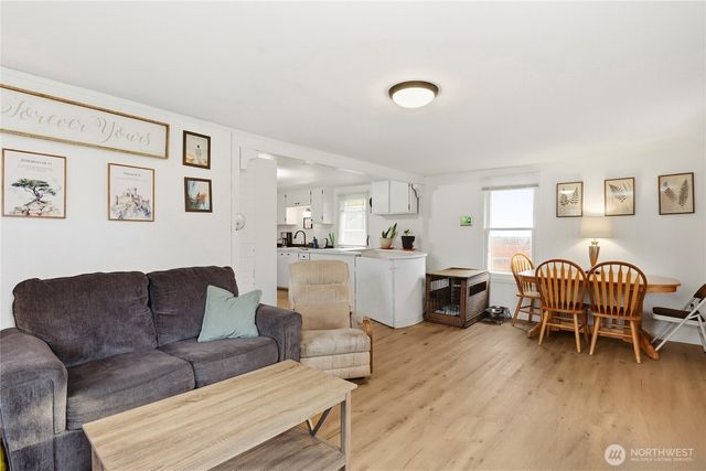 1401 Sidney Avenue, Port Orchard, WA 98366