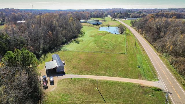 7890 HIGHWAY 18 HWY, Hickory Valley, TN 38042