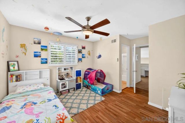 6998 Camino Degrazia, San Diego, CA 92111