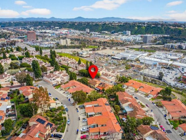 6998 Camino Degrazia, San Diego, CA 92111