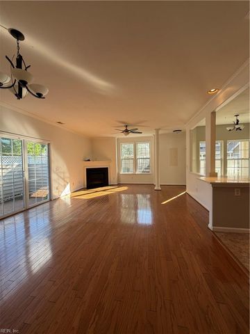 201 Grant CT, Yorktown, VA 23692