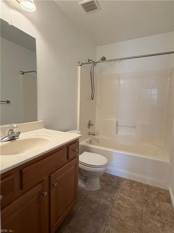 201 Grant CT, Yorktown, VA 23692