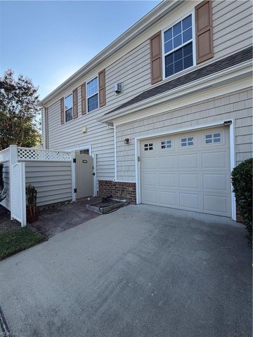 201 Grant CT, Yorktown, VA 23692