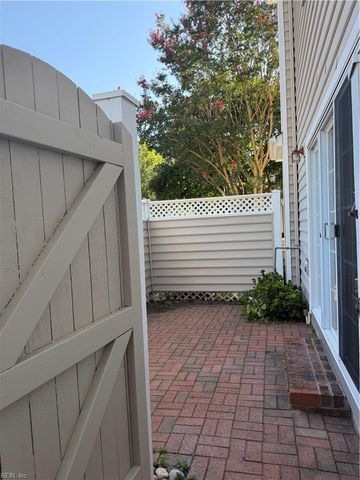 201 Grant CT, Yorktown, VA 23692