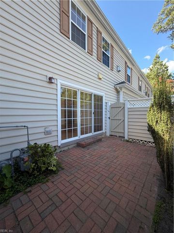 201 Grant CT, Yorktown, VA 23692