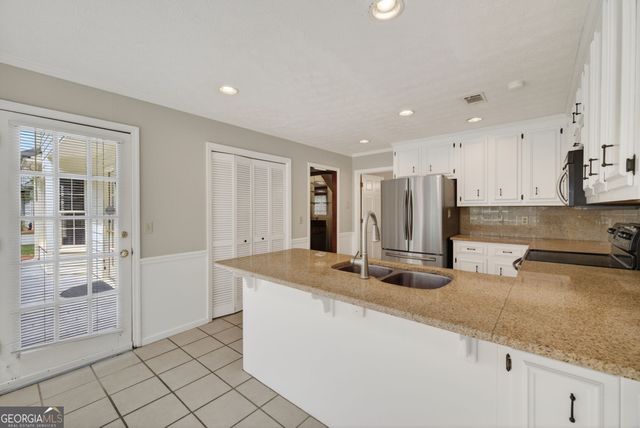 4150 Woodlark Court NE, Roswell, GA 30075