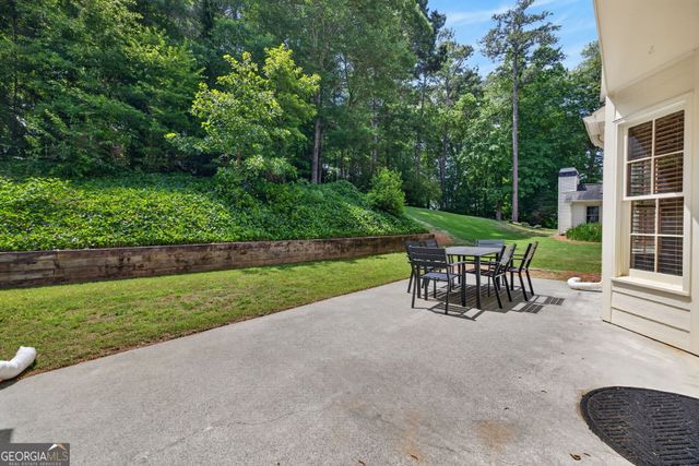 4150 Woodlark Court NE, Roswell, GA 30075