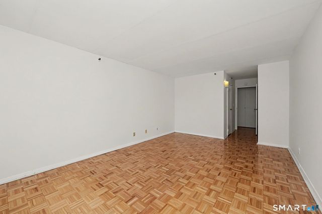 143 Hoyt Street 4K, Stamford, CT 06905