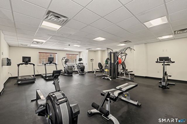 143 Hoyt Street 4K, Stamford, CT 06905