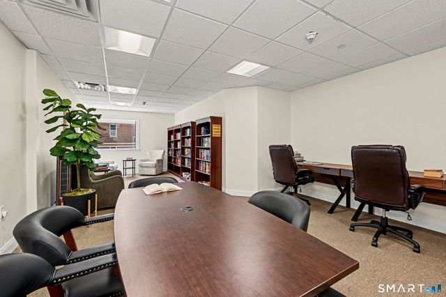 143 Hoyt Street 4K, Stamford, CT 06905
